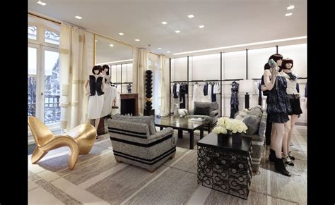 vol boutique chanel|51 Montaigne – CHANEL Boutique .